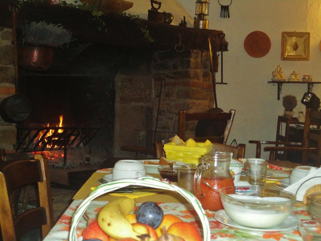 Agriturismo Monterosello Città di Castello Eksteriør bilde